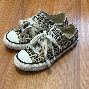 Converse Kids Shoes in Leopard Print and White